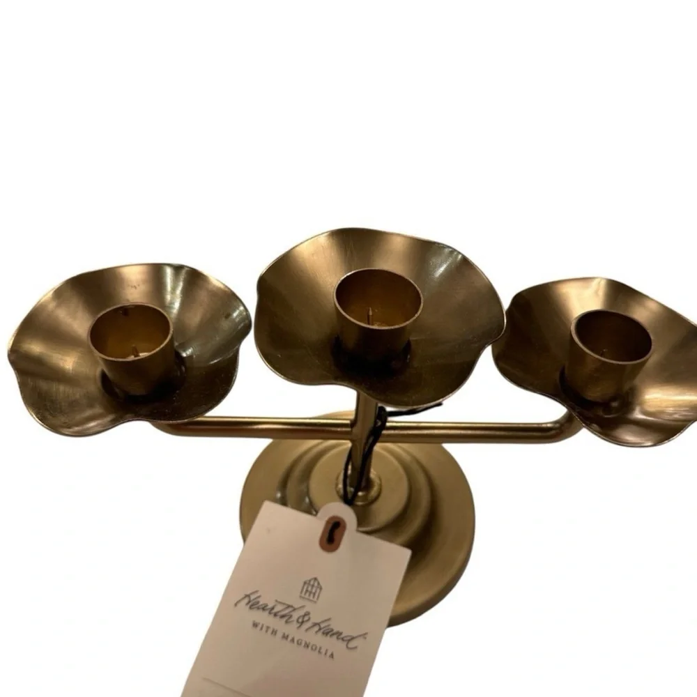 Hearth & Hand Magnolia 4